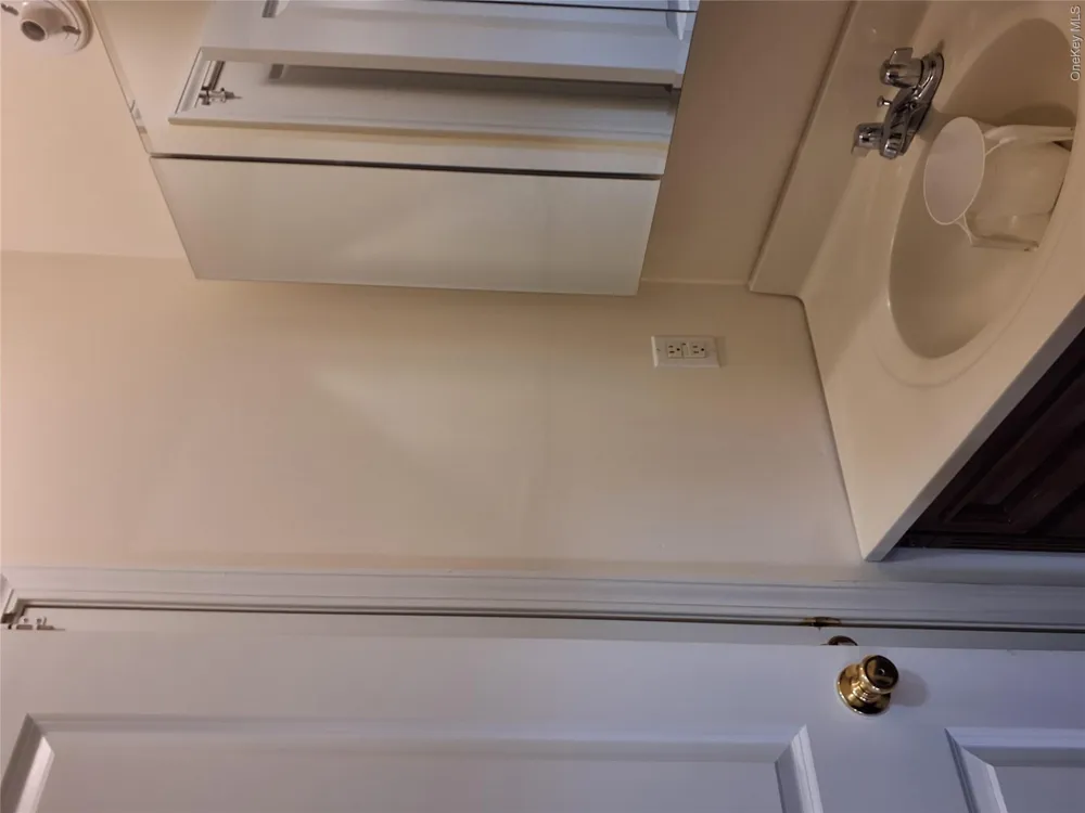40 Herrick Avenue #201 Spring Valley, NY 10977