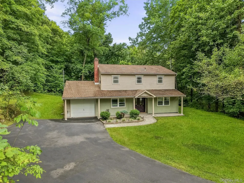2 Lilac Hill Road New Windsor, NY 12553