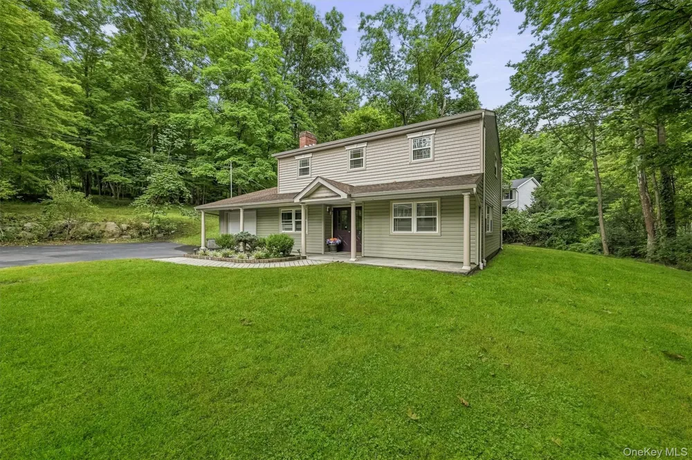 2 Lilac Hill Road New Windsor, NY 12553