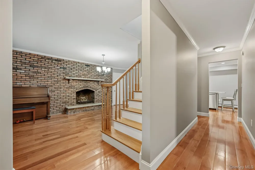 2 Lilac Hill Road New Windsor, NY 12553