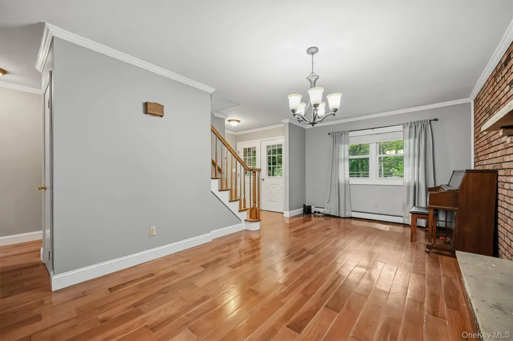 2 Lilac Hill Road New Windsor, NY 12553