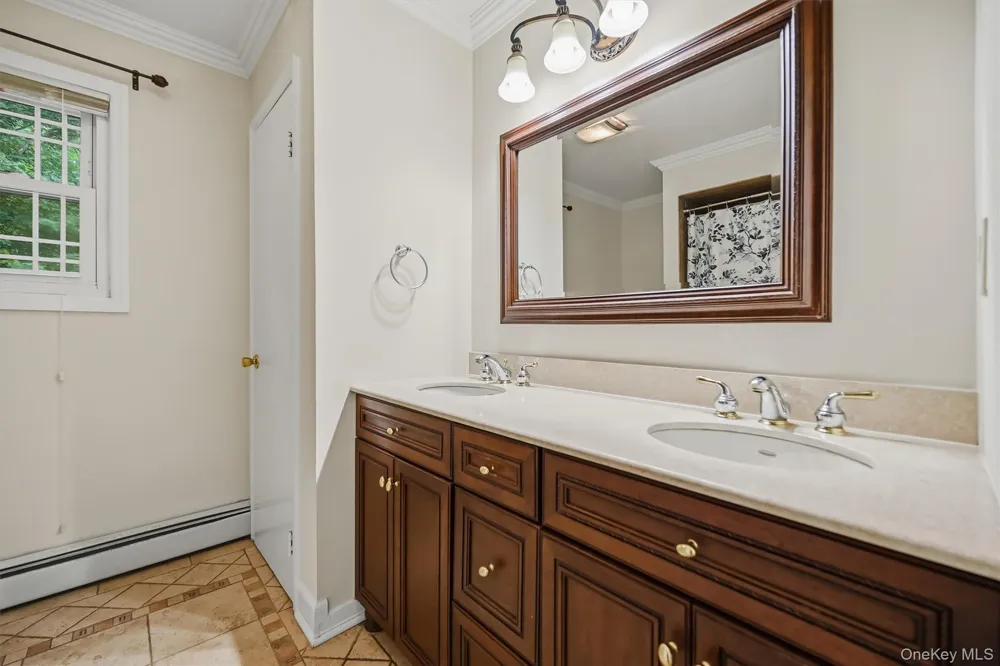 2 Lilac Hill Road New Windsor, NY 12553