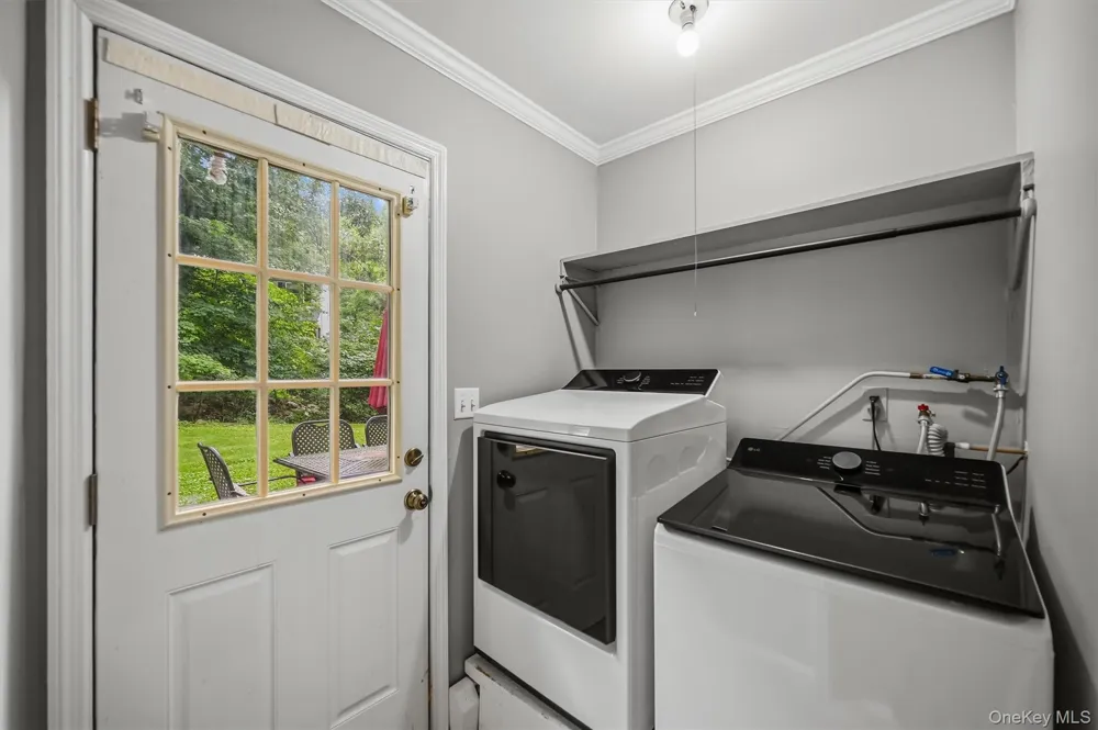 2 Lilac Hill Road New Windsor, NY 12553