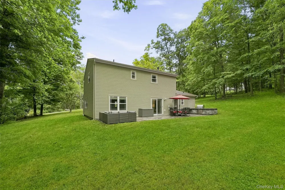 2 Lilac Hill Road New Windsor, NY 12553