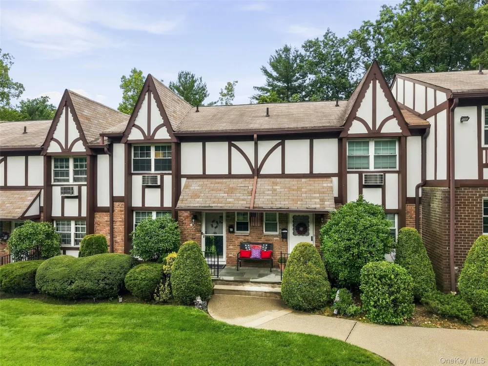72 Yorkshire Drive Suffern, NY 10901