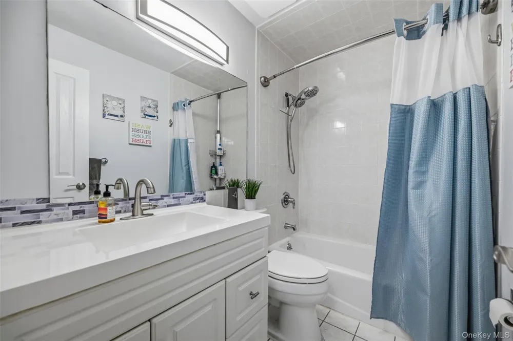 72 Yorkshire Drive Suffern, NY 10901