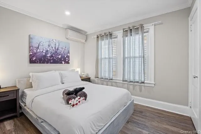 71 Connecticut Avenue Long Beach, NY 11561