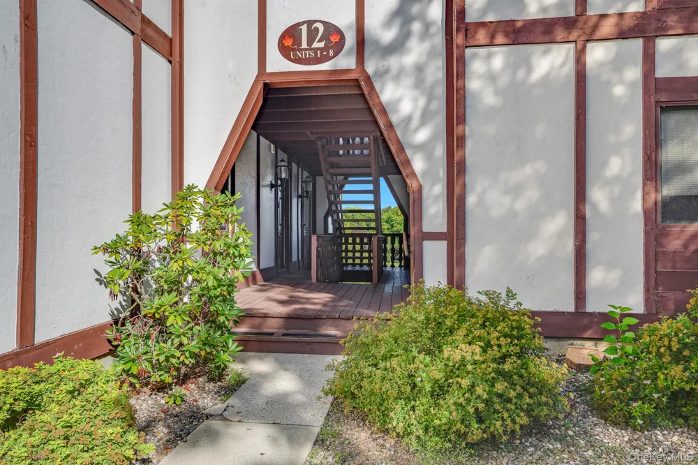 12 Skyline Drive #8 Fishkill, NY 12524