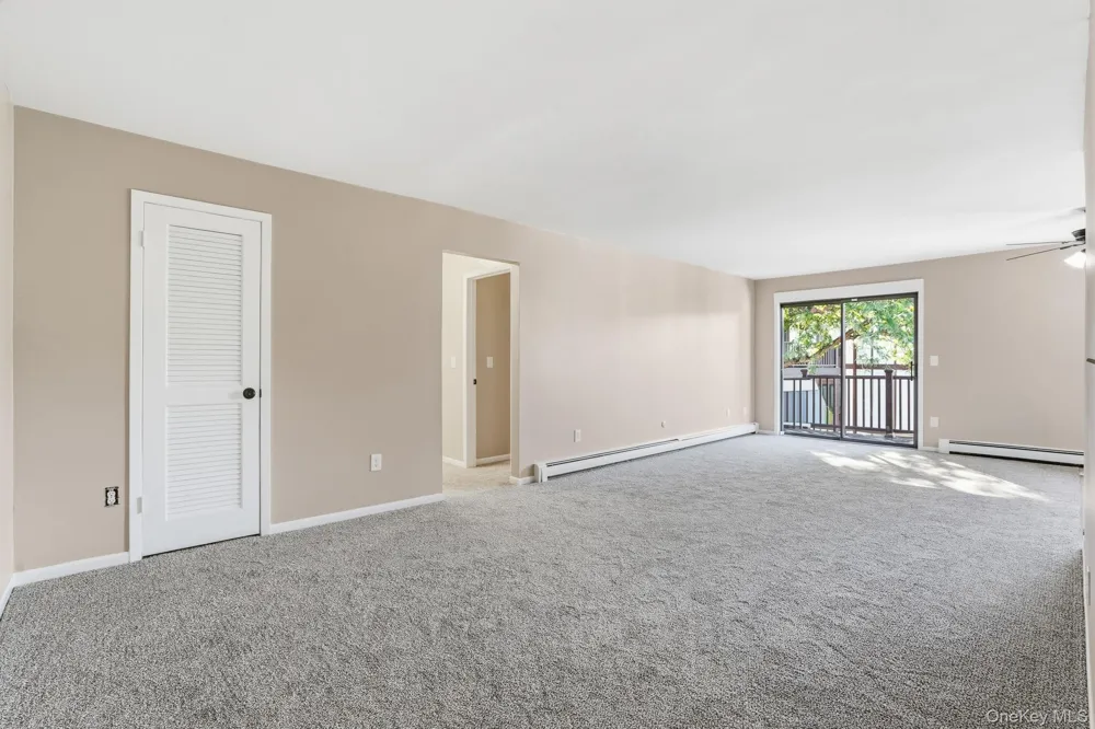 12 Skyline Drive #8 Fishkill, NY 12524