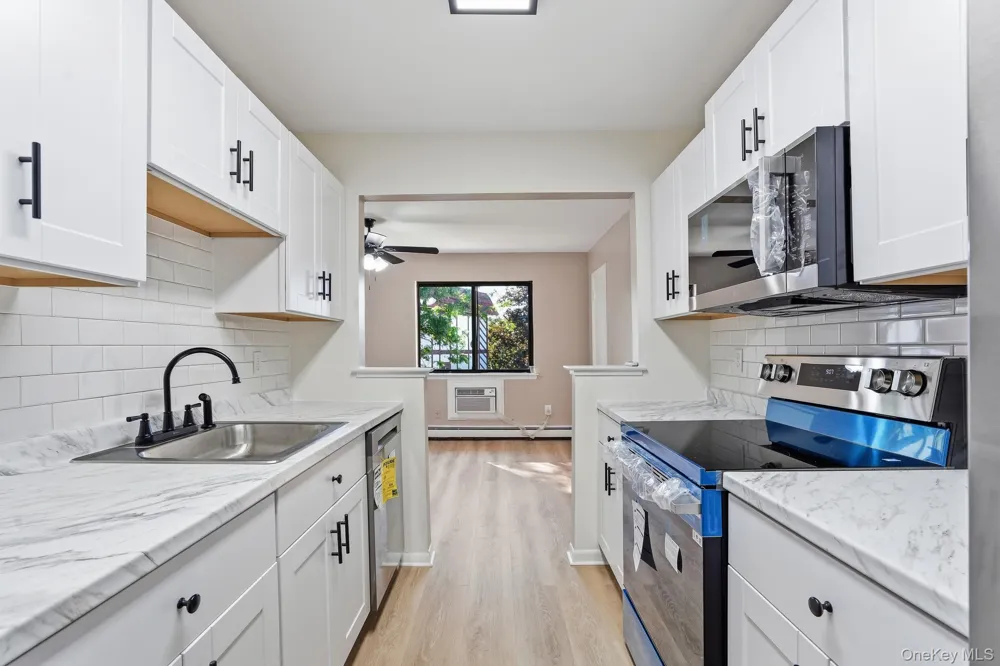 12 Skyline Drive #8 Fishkill, NY 12524
