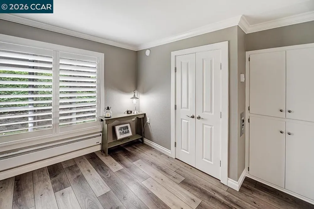 3248 Tice Creek Dr #4 Walnut Creek, CA 94595