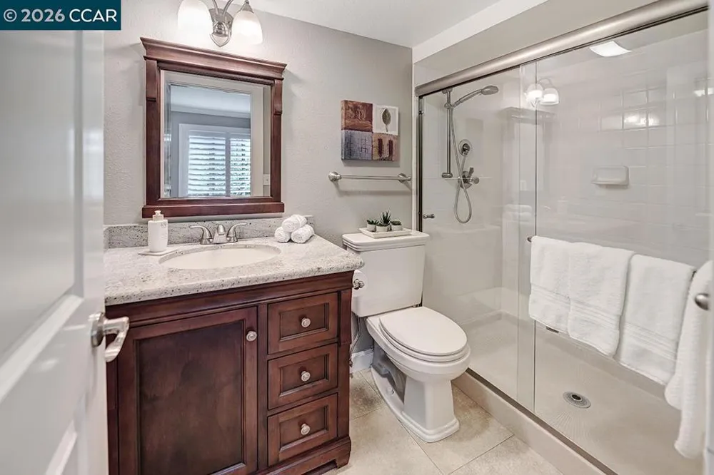 3248 Tice Creek Dr #4 Walnut Creek, CA 94595