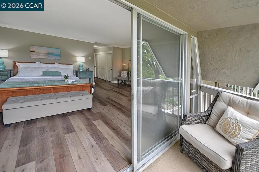 3248 Tice Creek Dr #4 Walnut Creek, CA 94595