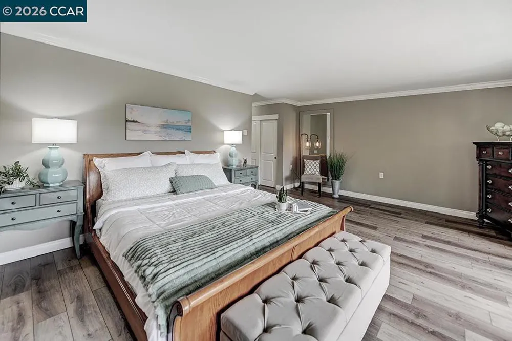3248 Tice Creek Dr #4 Walnut Creek, CA 94595