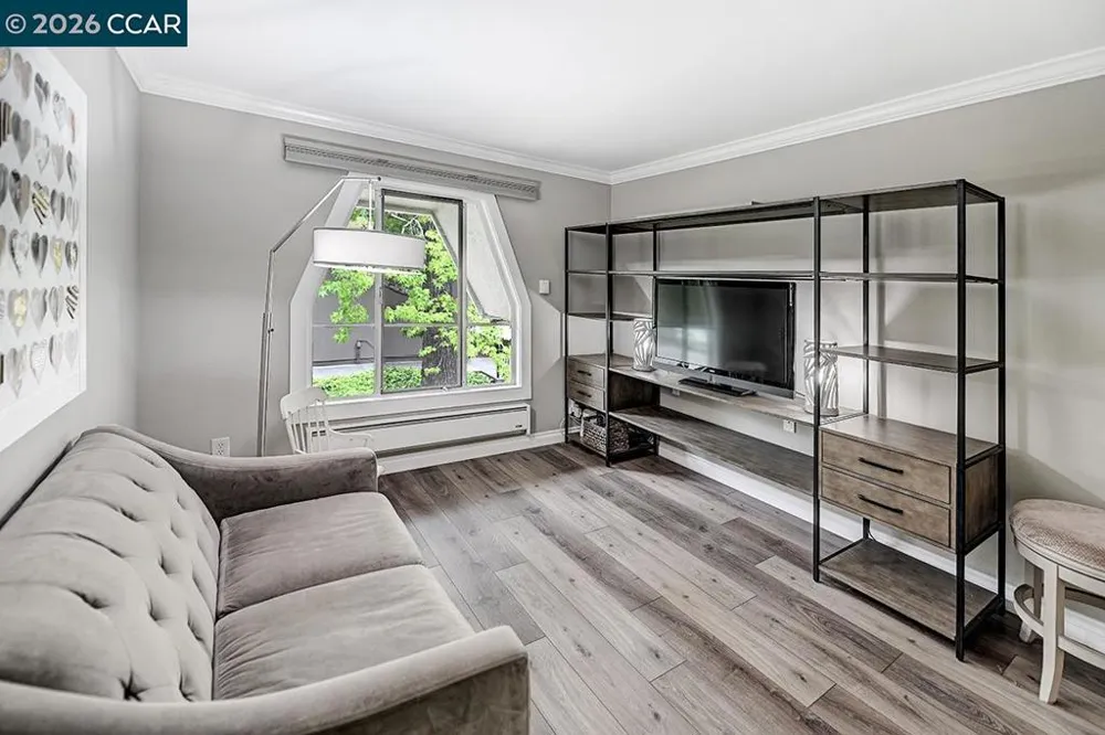 3248 Tice Creek Dr #4 Walnut Creek, CA 94595