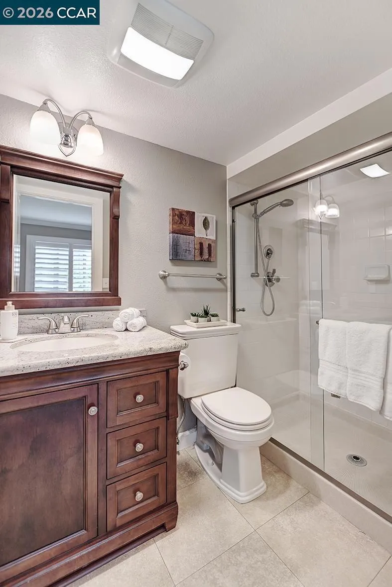 3248 Tice Creek Dr #4 Walnut Creek, CA 94595