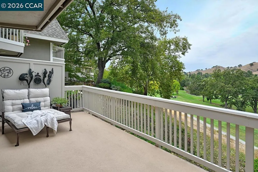 3248 Tice Creek Dr #4 Walnut Creek, CA 94595