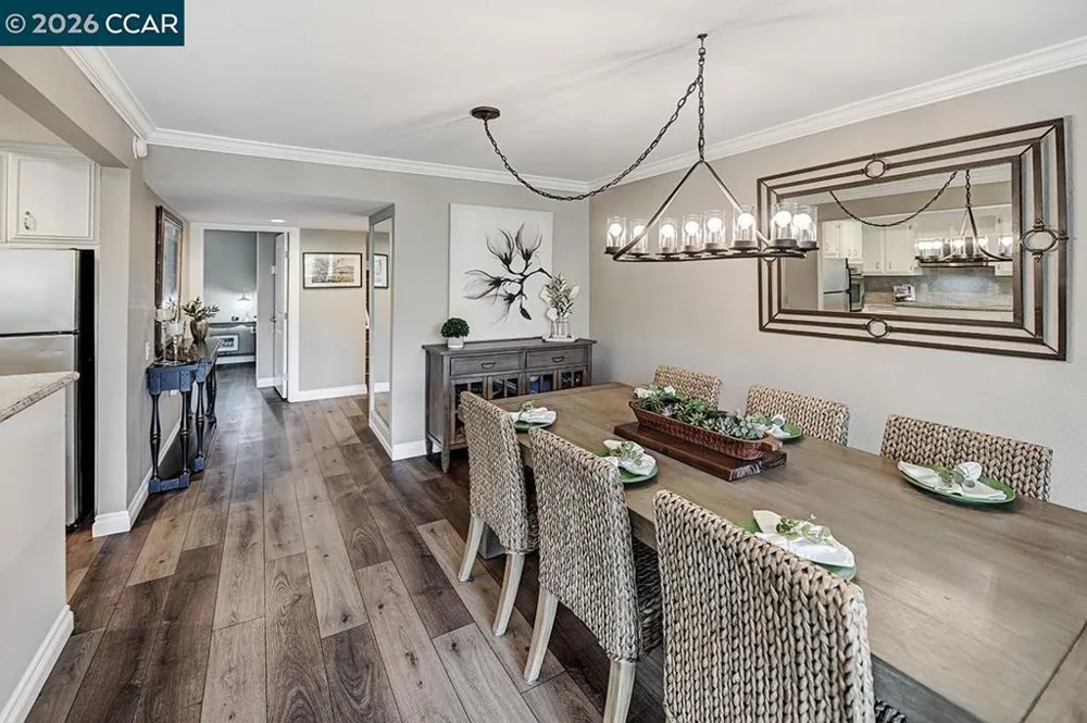 3248 Tice Creek Dr #4 Walnut Creek, CA 94595