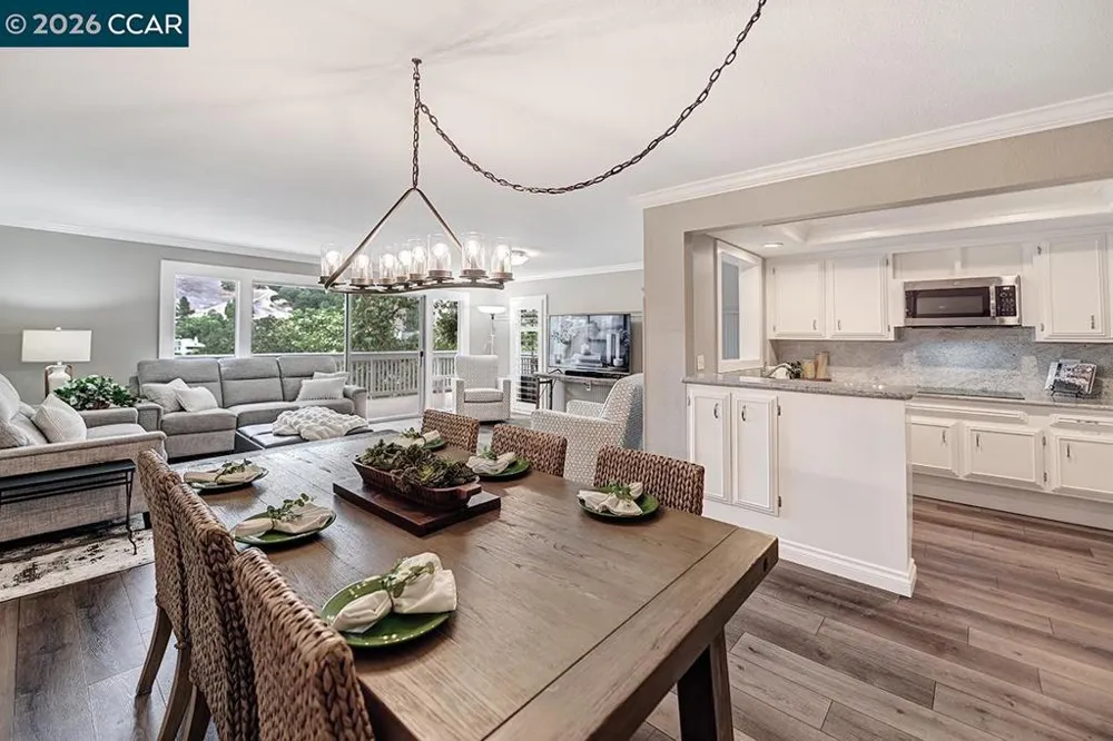 3248 Tice Creek Dr #4 Walnut Creek, CA 94595