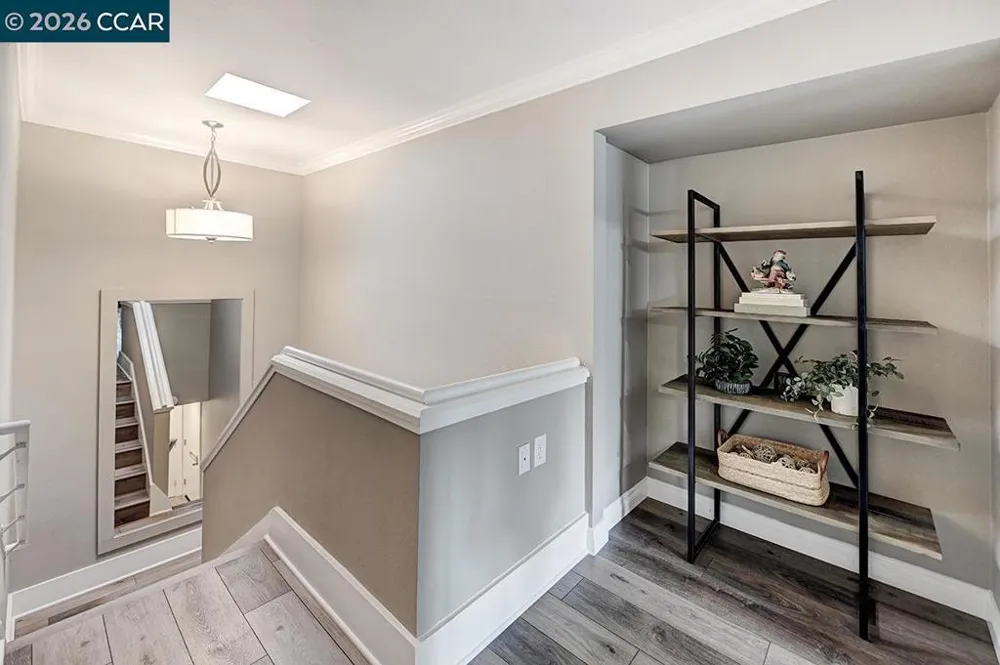 3248 Tice Creek Dr #4 Walnut Creek, CA 94595