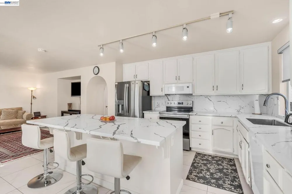 1910 Harvest Landing Ct Tracy, CA 95376