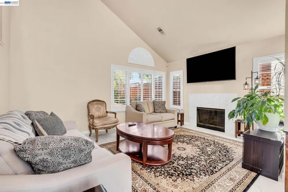 1910 Harvest Landing Ct Tracy, CA 95376