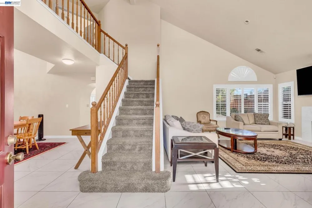 1910 Harvest Landing Ct Tracy, CA 95376