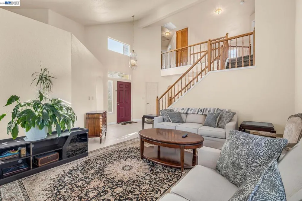 1910 Harvest Landing Ct Tracy, CA 95376