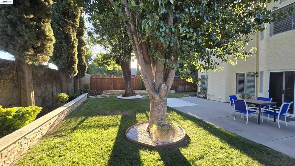 1910 Harvest Landing Ct Tracy, CA 95376