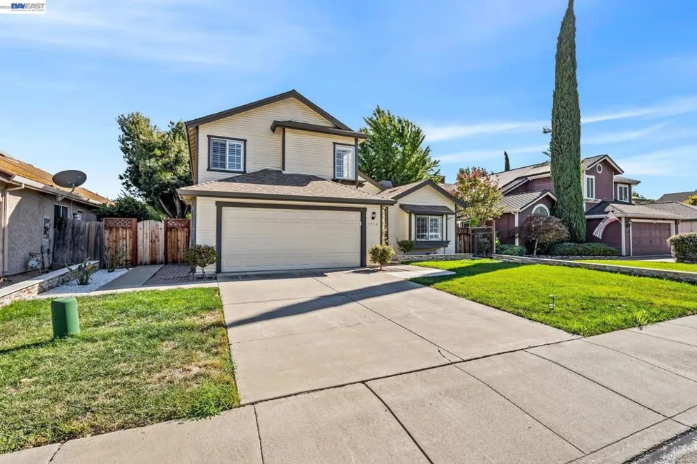 1910 Harvest Landing Ct Tracy, CA 95376