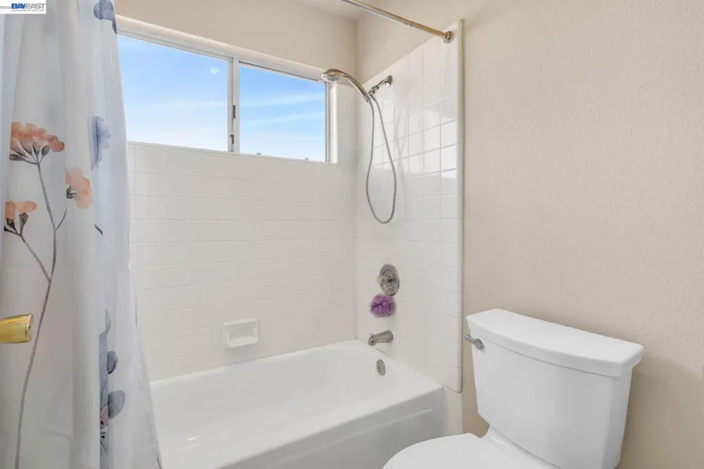 1910 Harvest Landing Ct Tracy, CA 95376