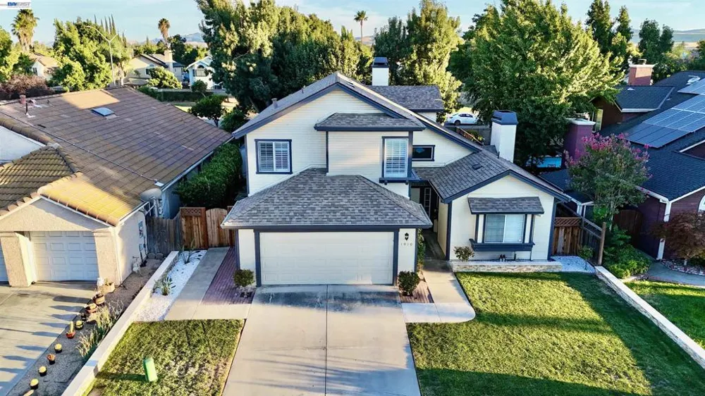 1910 Harvest Landing Ct Tracy, CA 95376