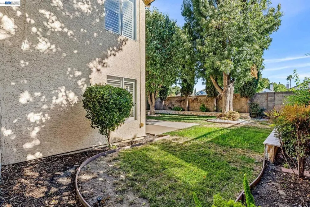 1910 Harvest Landing Ct Tracy, CA 95376