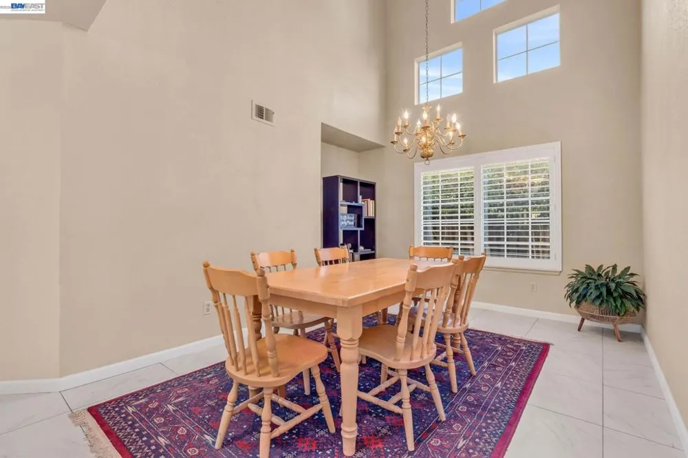 1910 Harvest Landing Ct Tracy, CA 95376