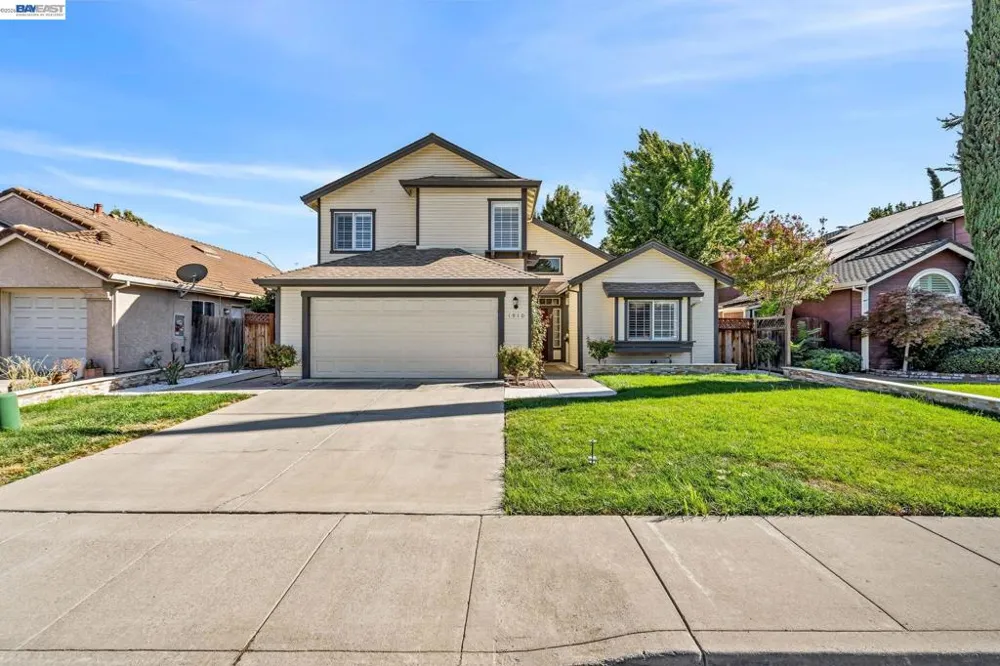 1910 Harvest Landing Ct Tracy, CA 95376