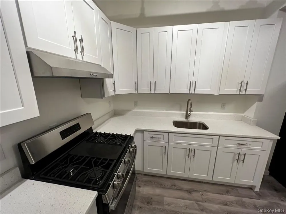 102 North Street #4 Middletown, NY 10940