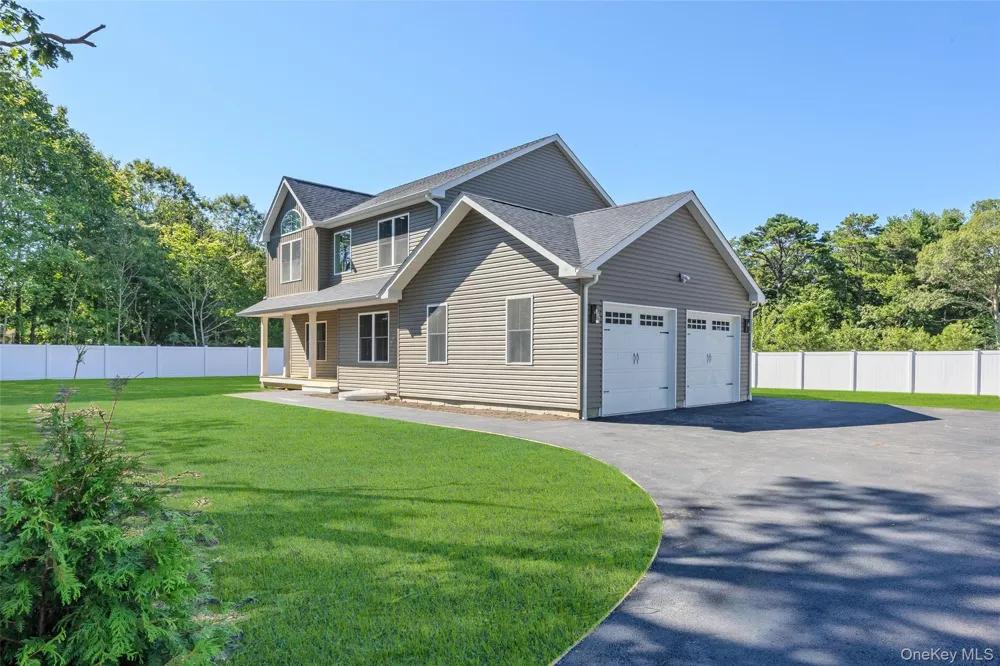 557 Canal Road Mount Sinai, NY 11766