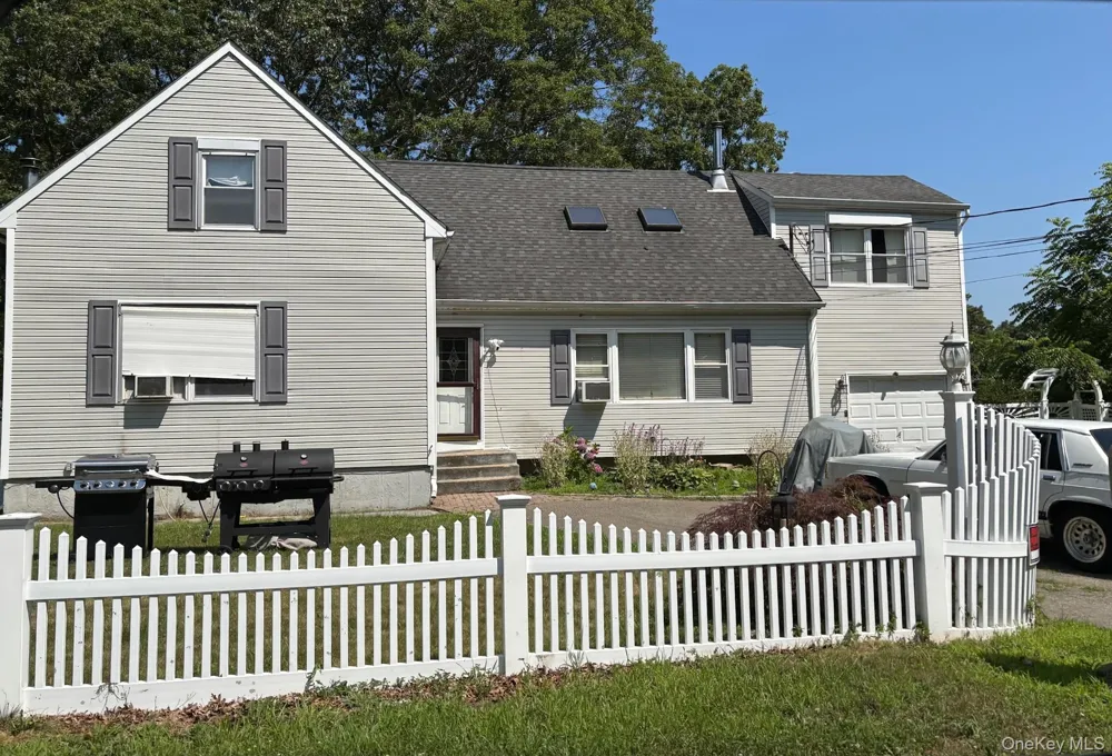 63 Washington Avenue Mastic Beach, NY 11951