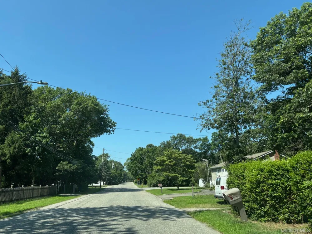 63 Washington Avenue Mastic Beach, NY 11951