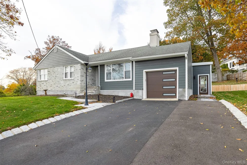 39 Susan Drive Balmville, NY 12550