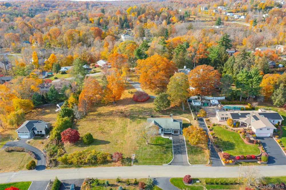 39 Susan Drive Balmville, NY 12550