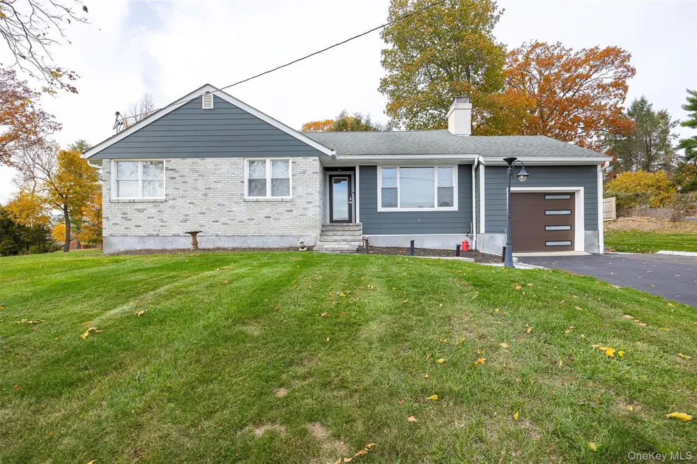 39 Susan Drive Balmville, NY 12550