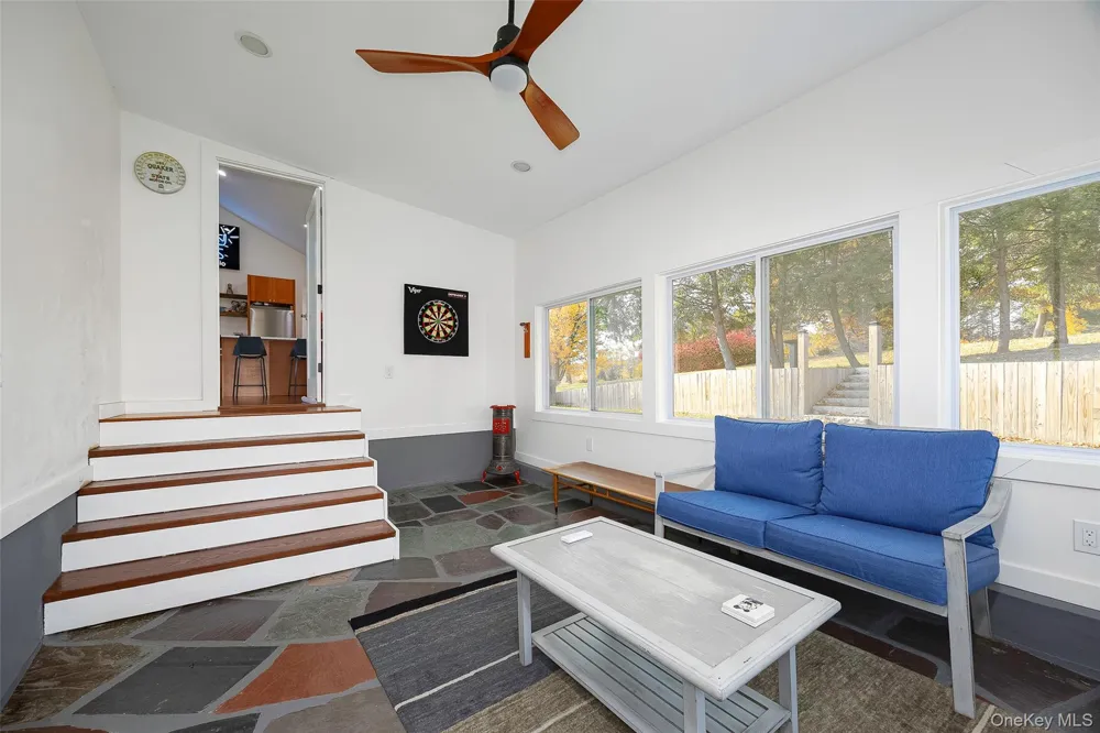 39 Susan Drive Balmville, NY 12550
