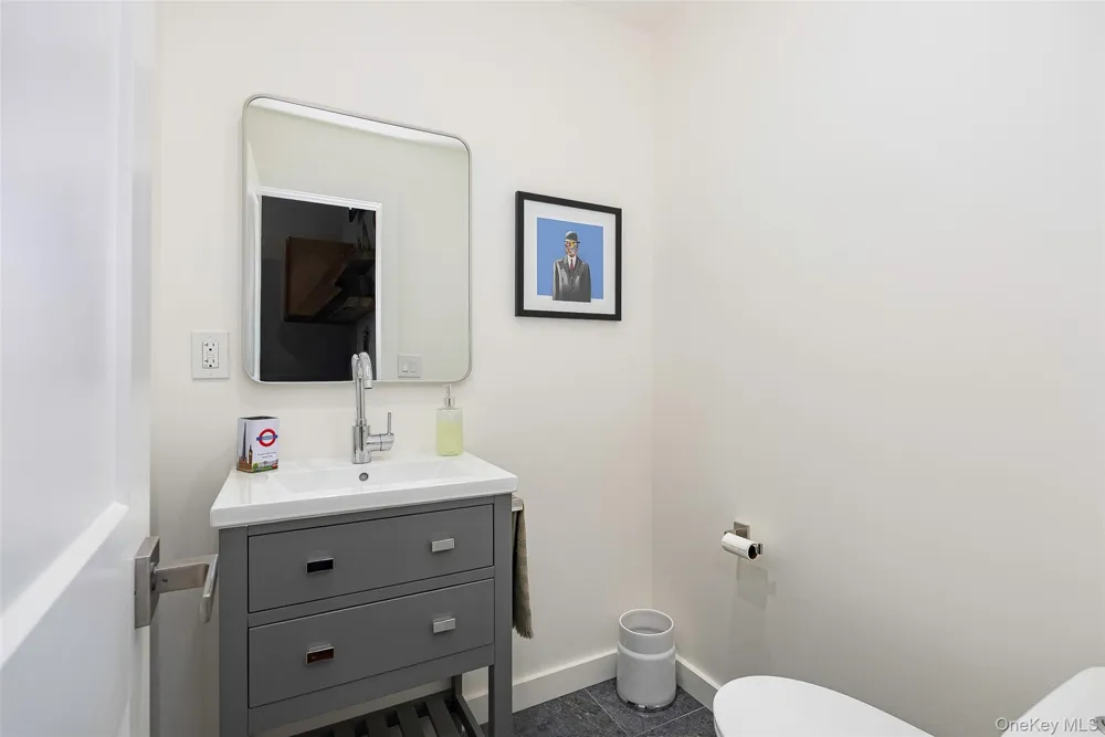 39 Susan Drive Balmville, NY 12550