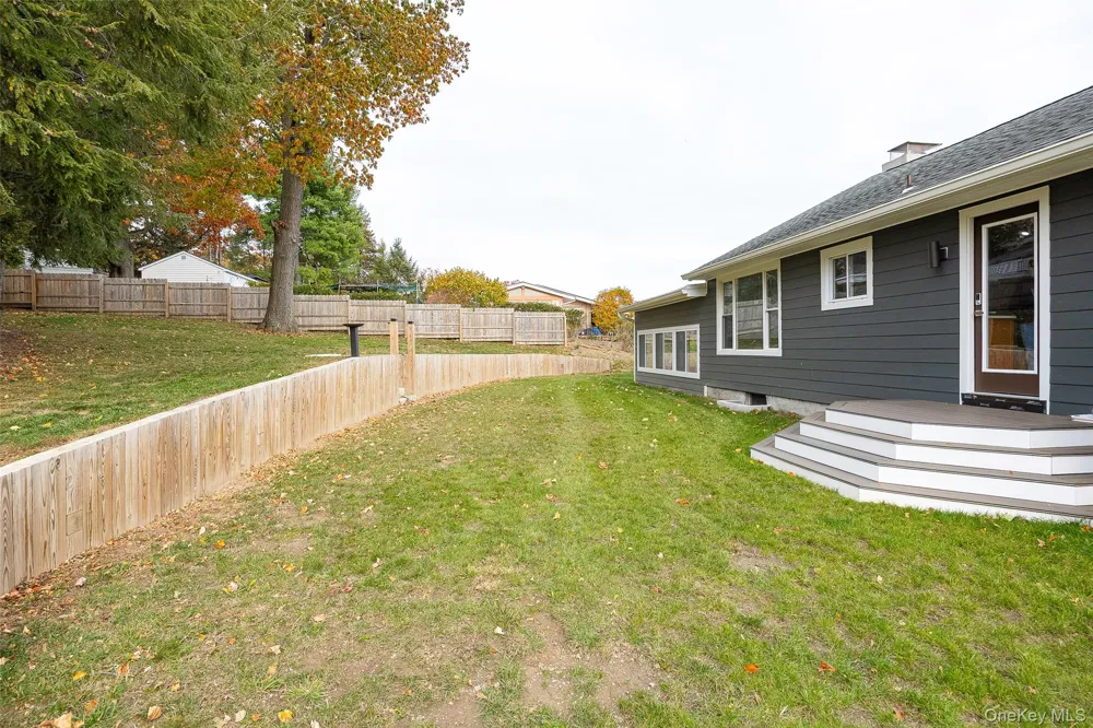39 Susan Drive Balmville, NY 12550