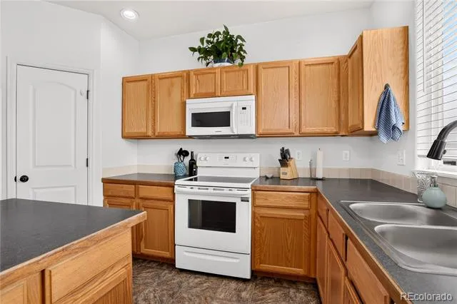 3389 Bayberry Lane Johnstown, CO 80534
