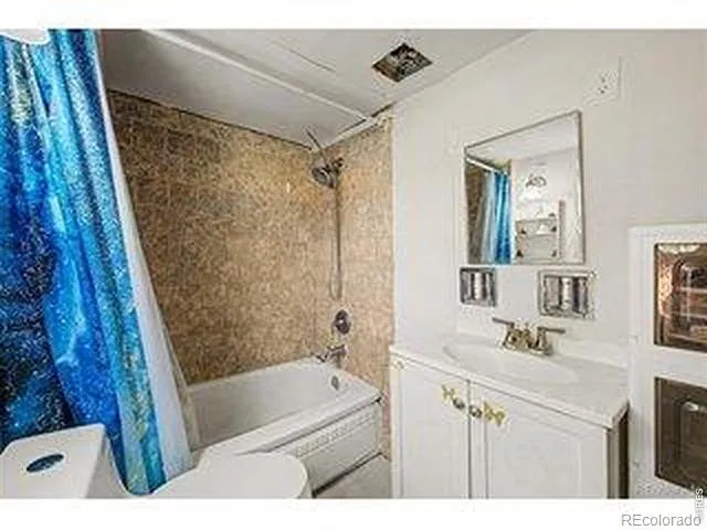 6420 E 63rd Place Commerce City, CO 80022