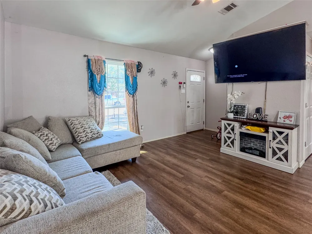 1508 Pocono Trail Dallas, TX 75217