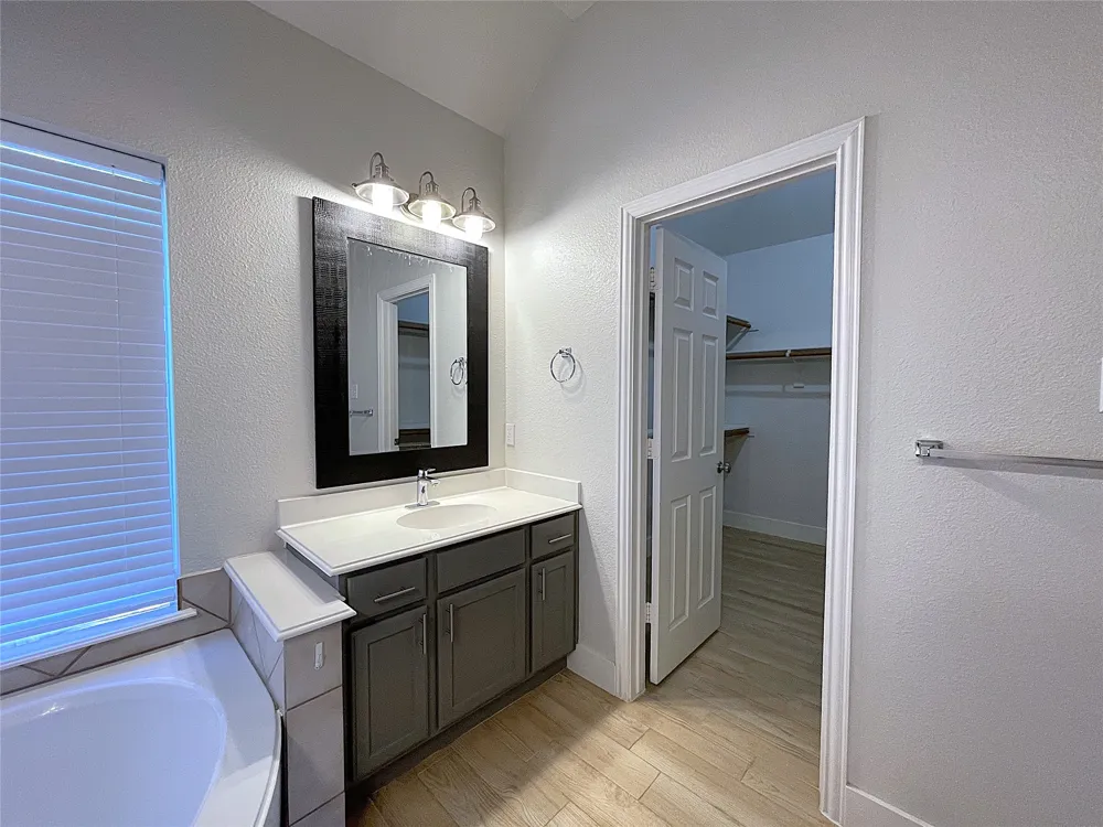 5962 Country View Lane Frisco, TX 75036