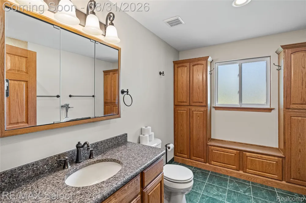2122 Hillsdale Drive Davison Township, MI 48423